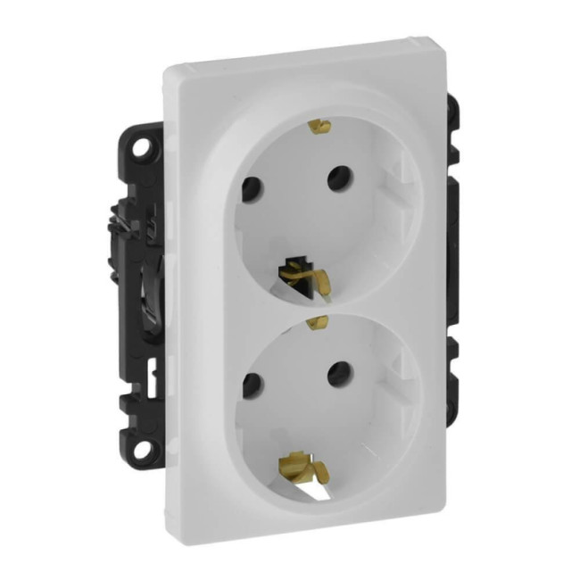 Розетка двойная Legrand Valena Life 16A 250V с/з безвинтовой зажим белая 753127 Розетка двойная Legrand Valena Life 16A 250V с/з безвинтовой зажим белая 753127
