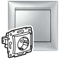 Розетка с/з Legrand Valena Classic 694342 Розетка с/з Legrand Valena Classic 694342