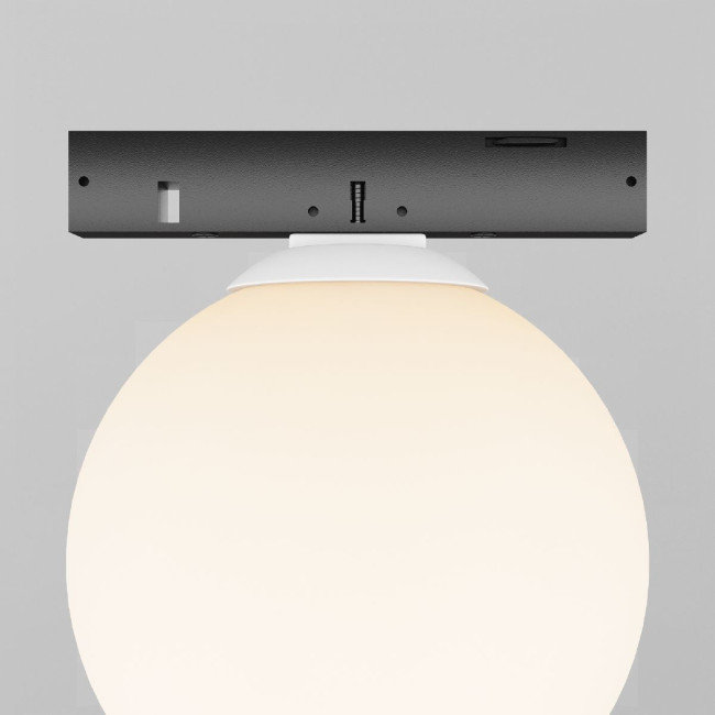 Трековый магнитный светильник Maytoni Luna TR185-1-3W2.7K-B Трековый магнитный светильник Maytoni Luna TR185-1-3W2.7K-B