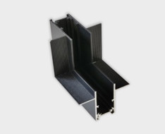 Соединитель вертикальный угловой для шинопровода Italline Atom IT012-5033 black Соединитель вертикальный угловой для шинопровода Italline Atom IT012-5033 black