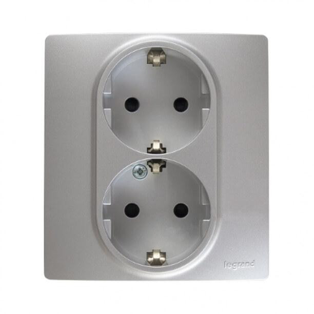 Розетка 2X2К+З Legrand Etika 16A 250V с/з со шторками безвинтовой зажим немецкий стандарт алюминий 672433 Розетка 2X2К+З Legrand Etika 16A 250V с/з со шторками безвинтовой зажим немецкий стандарт алюминий 672433
