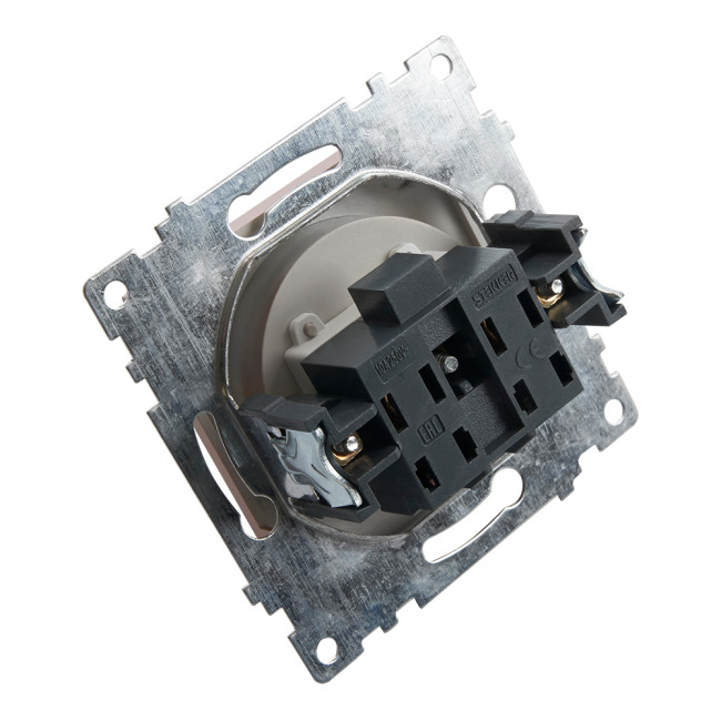 Розетка 1-местная с/з с защитной шторкой Stekker Катрин 39582 Розетка 1-местная с/з с защитной шторкой Stekker Катрин 39582