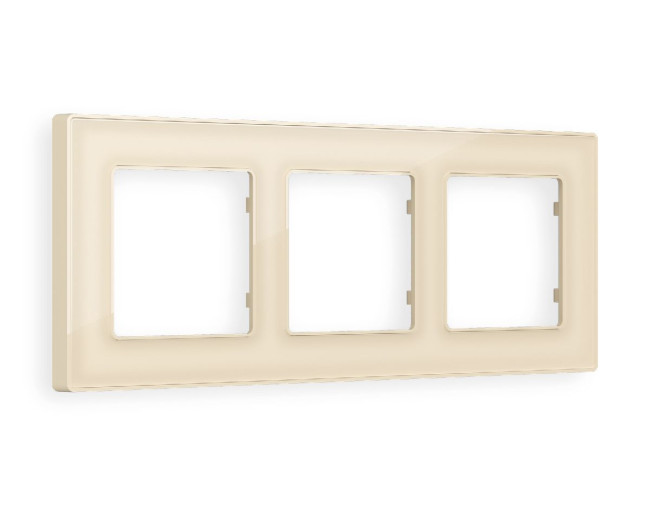 Рамка трехместная Ambrella Volt Arctic AF580303 Рамка трехместная Ambrella Volt Arctic AF580303