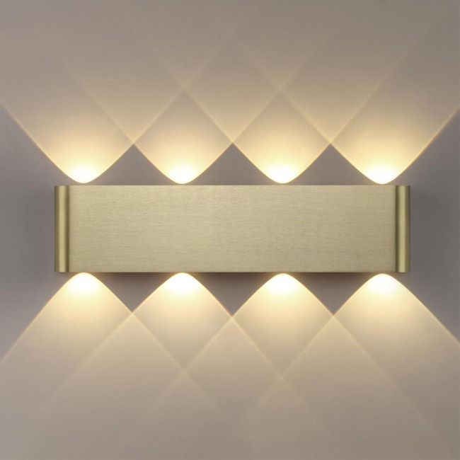Настенный светильник Odeon Light Hightech Magnum 7107/8WL