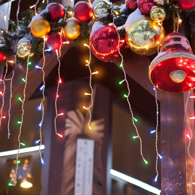 Гирлянда бахрома Eurosvet 100-001 мульти 1,8*0,5м IP20 Гирлянда бахрома Eurosvet 100-001 мульти 1,8*0,5м IP20