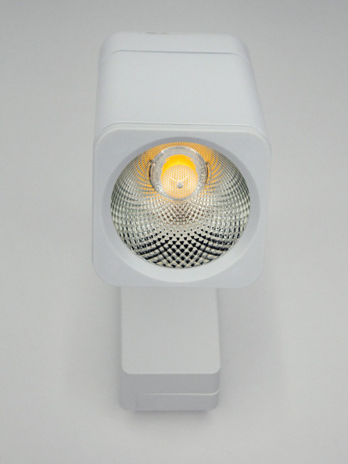 Трековый светильник Elvan ST-05SQ-20W-WW-Wh Трековый светильник Elvan ST-05SQ-20W-WW-Wh