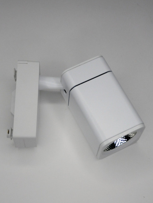 Трековый светильник Elvan ST-05SQ-20W-WW-Wh Трековый светильник Elvan ST-05SQ-20W-WW-Wh