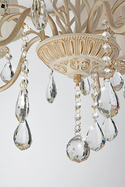 Подвесная люстра Eurosvet 10054/5 белый с золотом/прозрачный хрусталь Strotskis Подвесная люстра Eurosvet 10054/5 белый с золотом/прозрачный хрусталь Strotskis