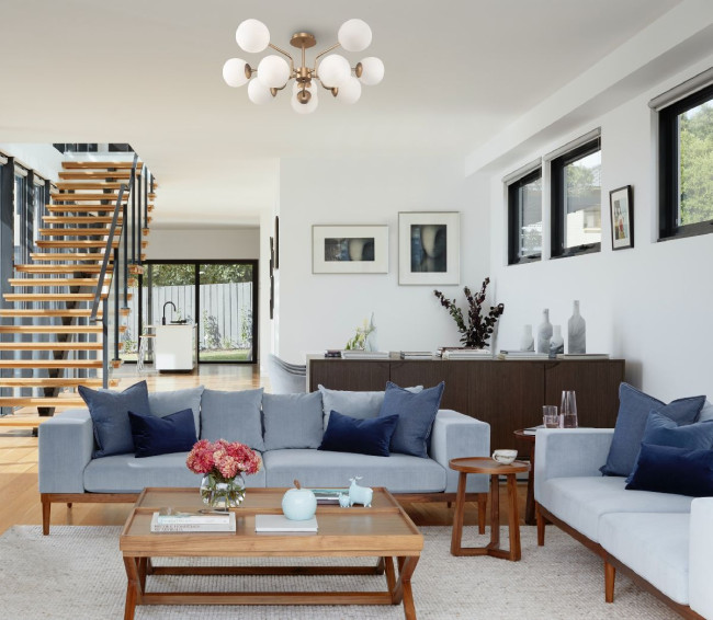 Люстра на штанге Maytoni Erich MOD221PL-10G Люстра на штанге Maytoni Erich MOD221PL-10G