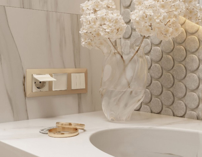 Рамка трехместная Ambrella Volt Line AF110603