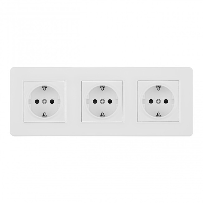 Розетка тройная (трехпостовая) с/з и шторками Arte Milano SET16-3-40-1x3 white Розетка тройная (трехпостовая) с/з и шторками Arte Milano SET16-3-40-1x3 white