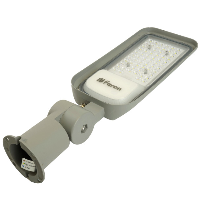 Уличный консольный светильник Feron SP3060 48762 Уличный консольный светильник Feron SP3060 48762