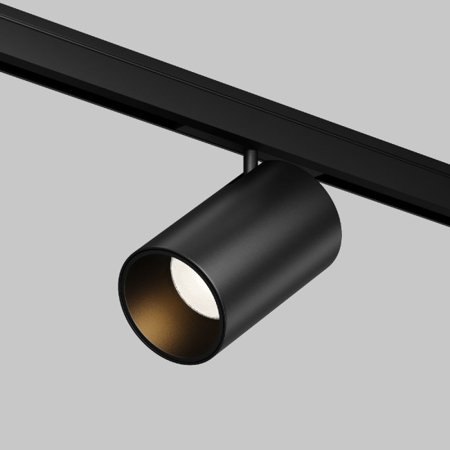 Трековый магнитный светильник Maytoni Focus Led TR187-1-5W2.7K-M-B Трековый магнитный светильник Maytoni Focus Led TR187-1-5W2.7K-M-B