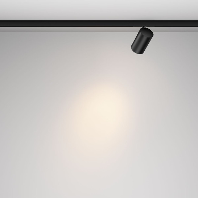 Трековый магнитный светильник Maytoni Focus Led TR187-1-5W2.7K-M-B Трековый магнитный светильник Maytoni Focus Led TR187-1-5W2.7K-M-B