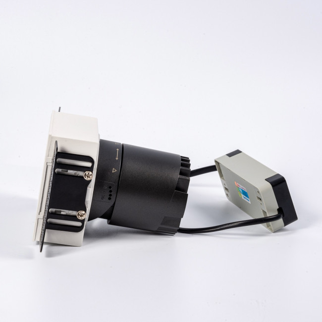 Встраиваемый светильник Fiberli 302T75 (квадратная рамка) 12130204 Встраиваемый светильник Fiberli 302T75 (квадратная рамка) 12130204