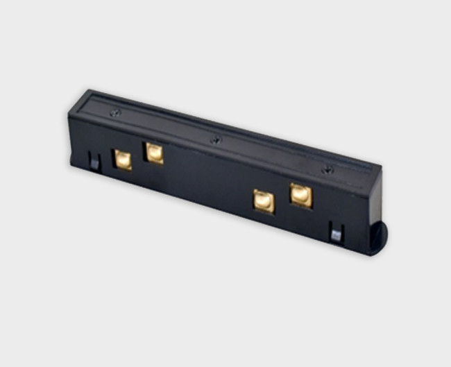 Соединитель линейный для шинопровода Italline Atom IT012-5040 black Соединитель линейный для шинопровода Italline Atom IT012-5040 black