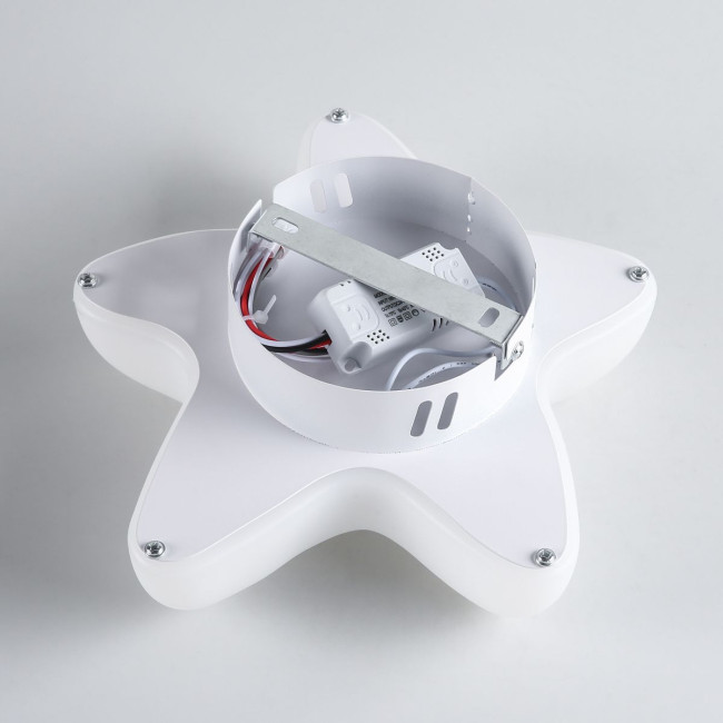 Настенный светильник Zortes Sky ZRS.1119.16 Настенный светильник Zortes Sky ZRS.1119.16