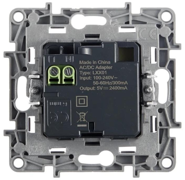 Зарядка USB A-C Legrand Etika Белый 672236 Зарядка USB A-C Legrand Etika Белый 672236