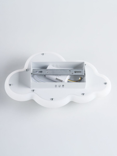 Настенный светильник Zortes Sky ZRS.1119.22 Настенный светильник Zortes Sky ZRS.1119.22
