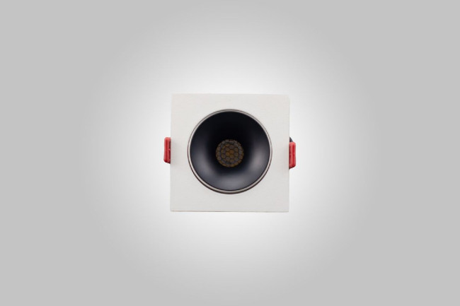 Встраиваемый светильник AM Group AM480 BK+WH 7,7W