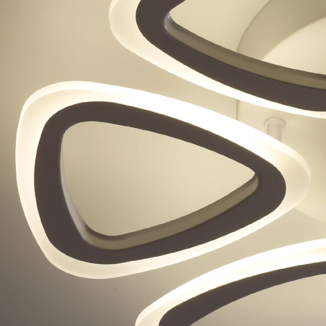 Потолочная люстра De Markt Мадлен 424013006 Потолочная люстра De Markt Мадлен 424013006