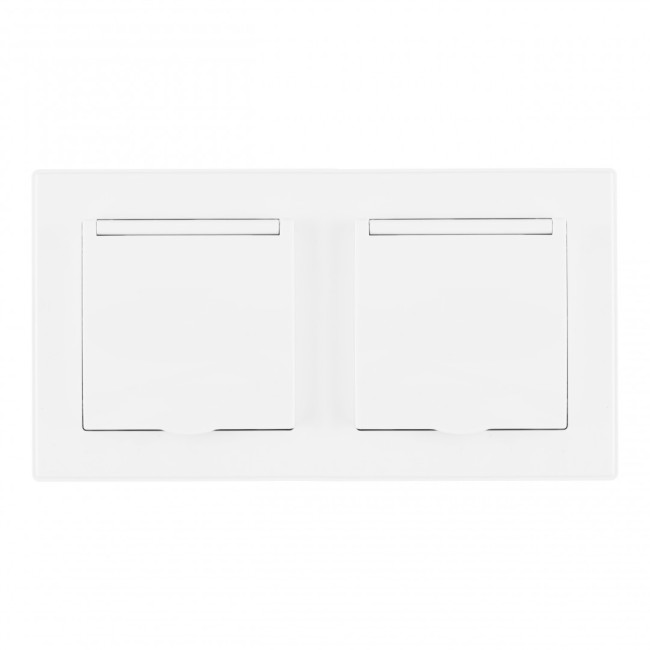 Розетка двойная (двухпостовая) с/з и шторками Arte Milano SET06-2-41-1x2 white Розетка двойная (двухпостовая) с/з и шторками Arte Milano SET06-2-41-1x2 white