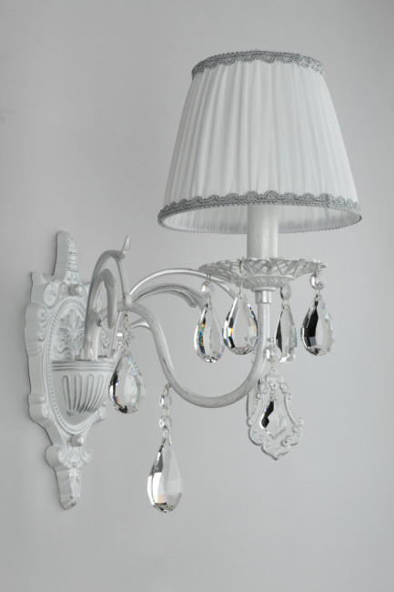 Бра Omnilux Cremona OML-60811-01 Бра Omnilux Cremona OML-60811-01