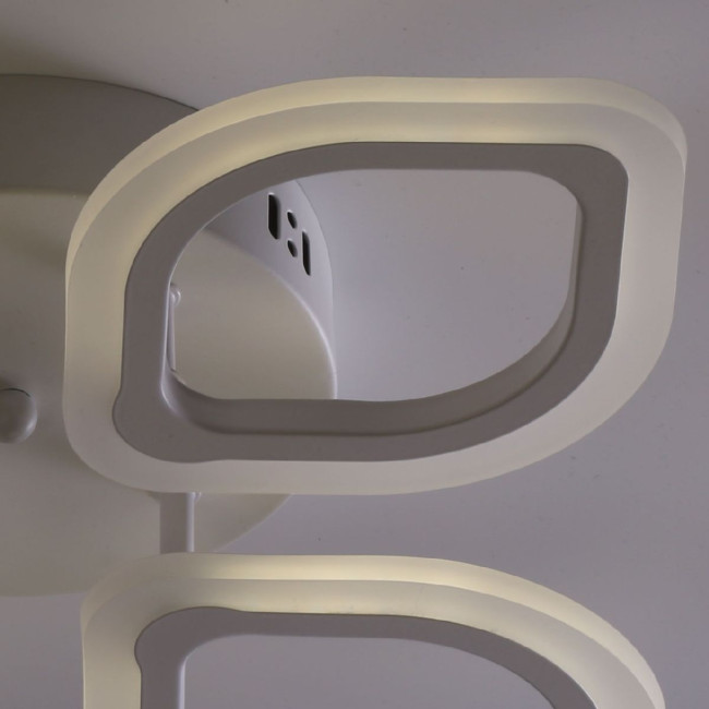 Потолочная люстра De Markt Мадлен 424013104 Потолочная люстра De Markt Мадлен 424013104