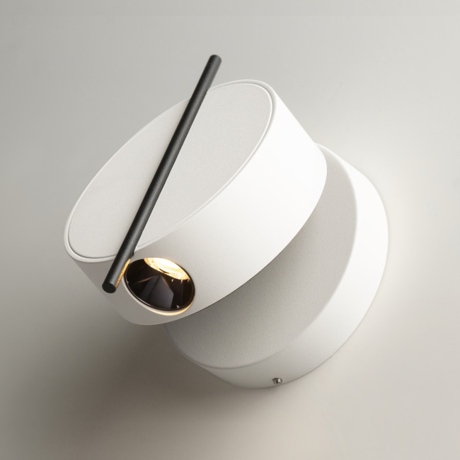 Настенный светильник Maytoni Nuance MOD180WL-L4W3K