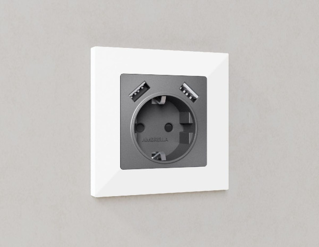 Лицевая панель для розетки с/з со шторками 2USB A+A Ambrella Volt Alfa AP6590 Лицевая панель для розетки с/з со шторками 2USB A+A Ambrella Volt Alfa AP6590