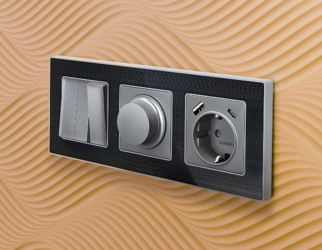 Рамка трехместная Ambrella Volt Arctic AF580533 Рамка трехместная Ambrella Volt Arctic AF580533