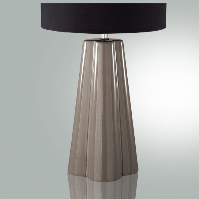 Настольная лампа Lumion Comfi Hinami 8125/1T Настольная лампа Lumion Comfi Hinami 8125/1T
