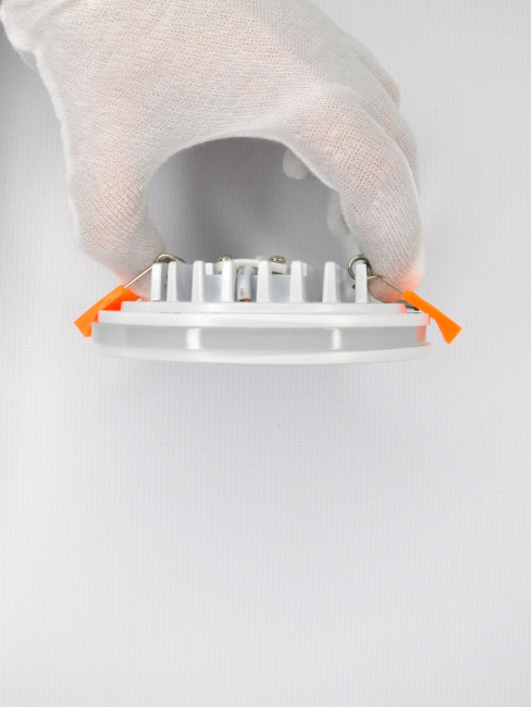 Встраиваемый светильник Elvan VLS-109R-18W-WW-Wh