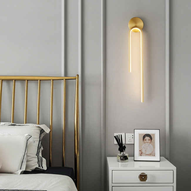 Настенный светильник Imperiumloft Wiki Wall Brass 227112-23 Настенный светильник Imperiumloft Wiki Wall Brass 227112-23