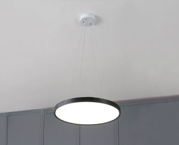 Потолочный светильник Italline IT011-5024 black Потолочный светильник Italline IT011-5024 black