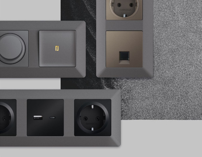 Рамка трехместная Ambrella Volt Line AF110653