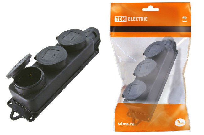 Розетка трехместная с заглушками TDM Electric SQ0612-0008