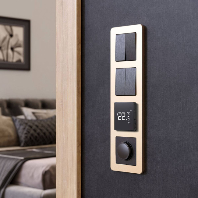 Рамка на 4 поста Werkel Platinum шампань 4690389184529 W0042611 Рамка на 4 поста Werkel Platinum шампань 4690389184529 W0042611