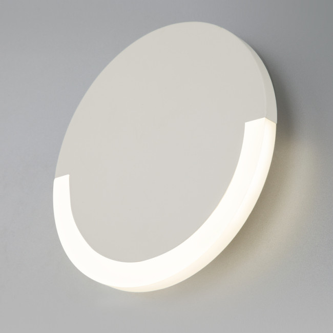 Настенный светодиодный светильник Eurosvet Radiant 40147/1 LED белый Настенный светодиодный светильник Eurosvet Radiant 40147/1 LED белый
