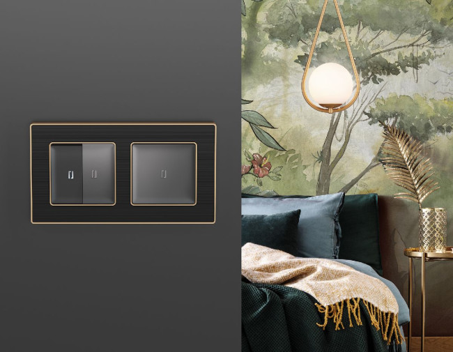 Рамка трехместная Ambrella Volt Arctic AF580543 Рамка трехместная Ambrella Volt Arctic AF580543