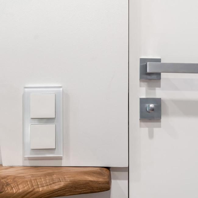 Выключатель одноклавишный Werkel белый W1110001 4690389154973 Выключатель одноклавишный Werkel белый W1110001 4690389154973