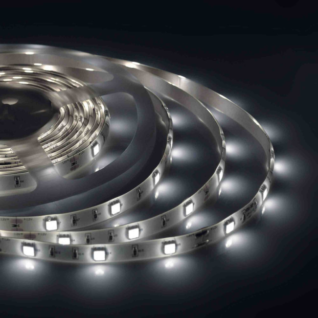 Светодиодная лента Apeyron 12В СТ 7,2Вт/м smd5050 30д/м IP65 360Лм/м 5м 6500К 00-39 Светодиодная лента Apeyron 12В СТ 7,2Вт/м smd5050 30д/м IP65 360Лм/м 5м 6500К 00-39