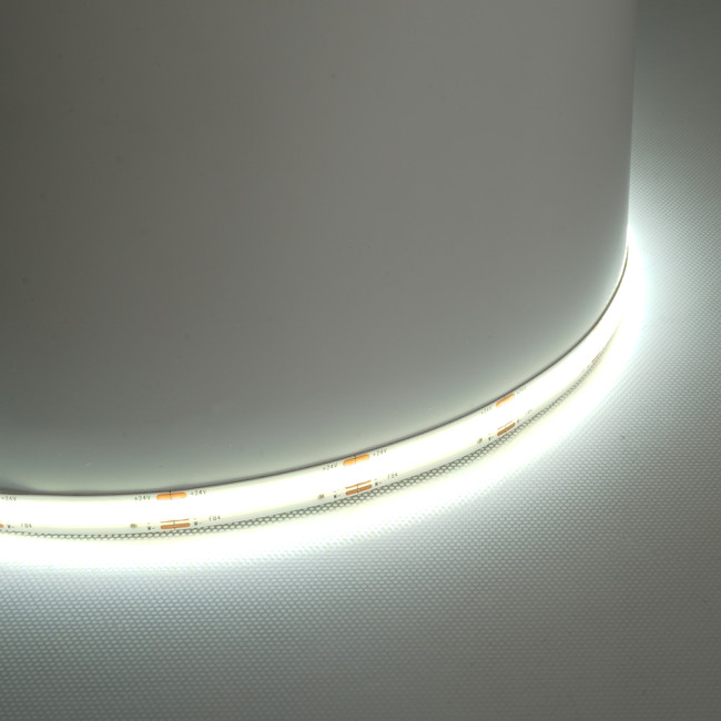 Светодиодная COB лента Feron LS530 320SMD(2110)/м 10Вт/м 24V 4000К IP20 51976 Светодиодная COB лента Feron LS530 320SMD(2110)/м 10Вт/м 24V 4000К IP20 51976