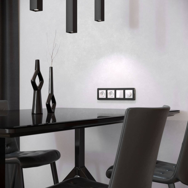 Рамка на 4 поста Werkel Platinum черный алюминий 4690389184512 W0042608 Рамка на 4 поста Werkel Platinum черный алюминий 4690389184512 W0042608