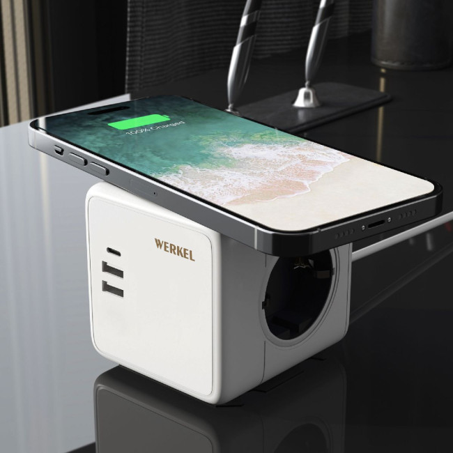 Розеточный блок 3-местный + 3 USB + беспроводная зарядка Werkel 4690389204265 W6513501 a066454 Розеточный блок 3-местный + 3 USB + беспроводная зарядка Werkel 4690389204265 W6513501 a066454