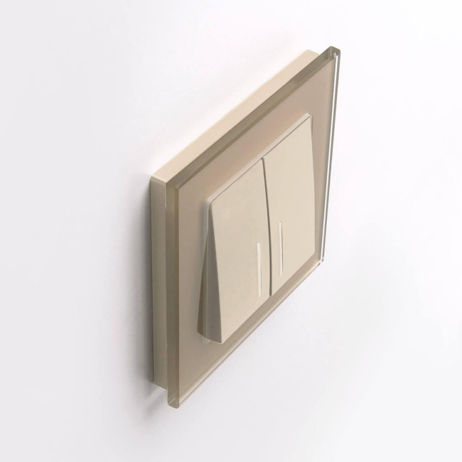 Рамка на 1 пост Werkel Favorit шампань W0011111 4690389159497 Рамка на 1 пост Werkel Favorit шампань W0011111 4690389159497