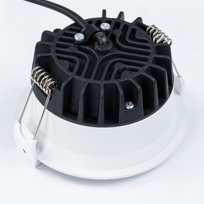 Встраиваемый светильник Arte Lamp Frame A7993PL-1WH Встраиваемый светильник Arte Lamp Frame A7993PL-1WH