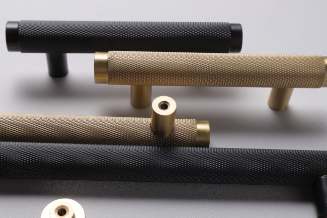 Ручка-скоба HK012 20.3 cm brass Ручка-скоба HK012 20.3 cm brass