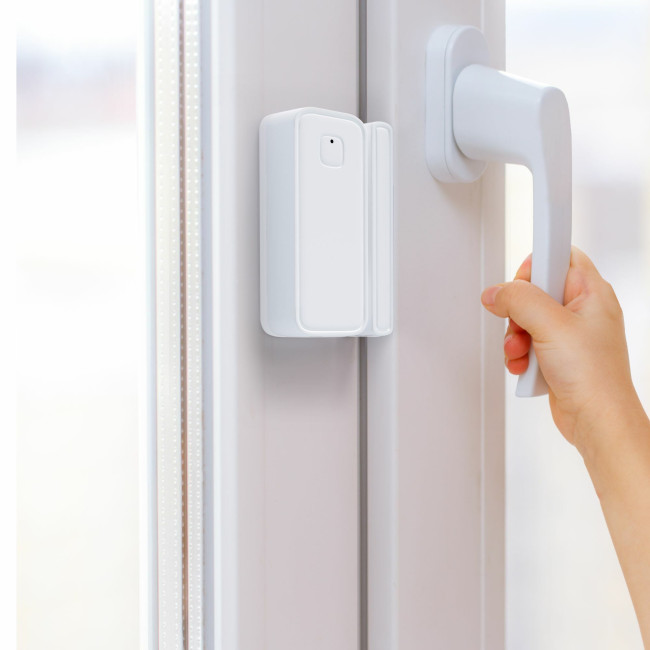 Датчик открытия дверей Wi-Fi Elektrostandard 76210/00 4690389186806 a060338 Датчик открытия дверей Wi-Fi Elektrostandard 76210/00 4690389186806 a060338