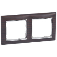 Рамка двухместная Legrand Valena Classic 696731 Рамка двухместная Legrand Valena Classic 696731